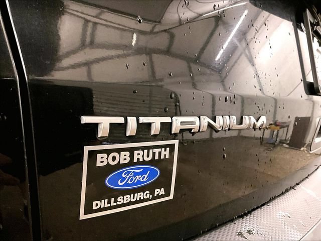 Certified 2020 Ford Escape Titanium AWD/4WD image 13