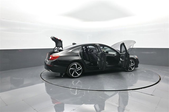 Used 2018 Honda Accord Sport image 37