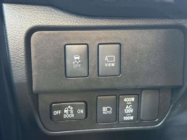 Used 2022 Toyota Tacoma Limited image 28
