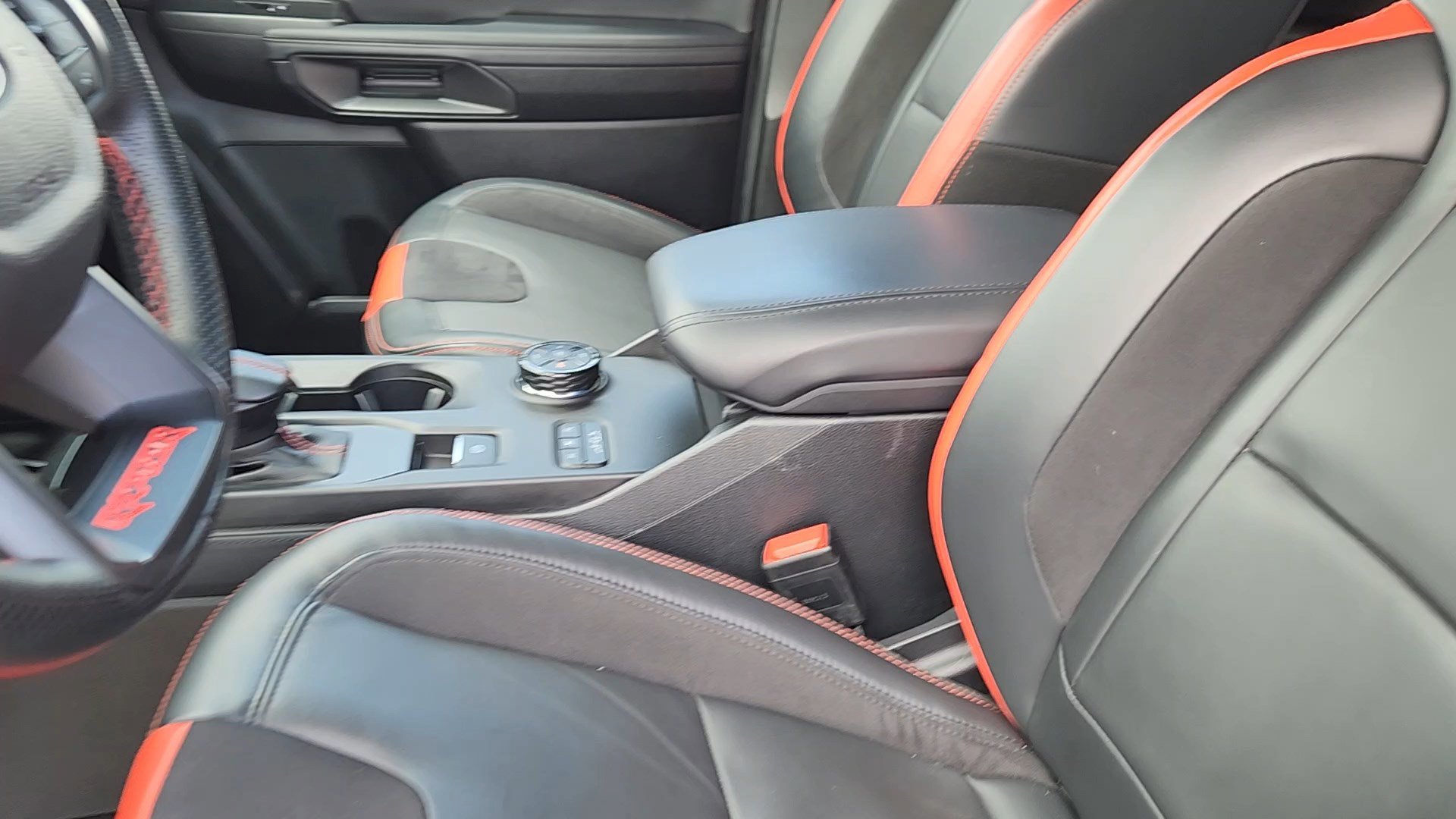 Certified 2025 Ford Ranger Raptor AWD/4WD image 32