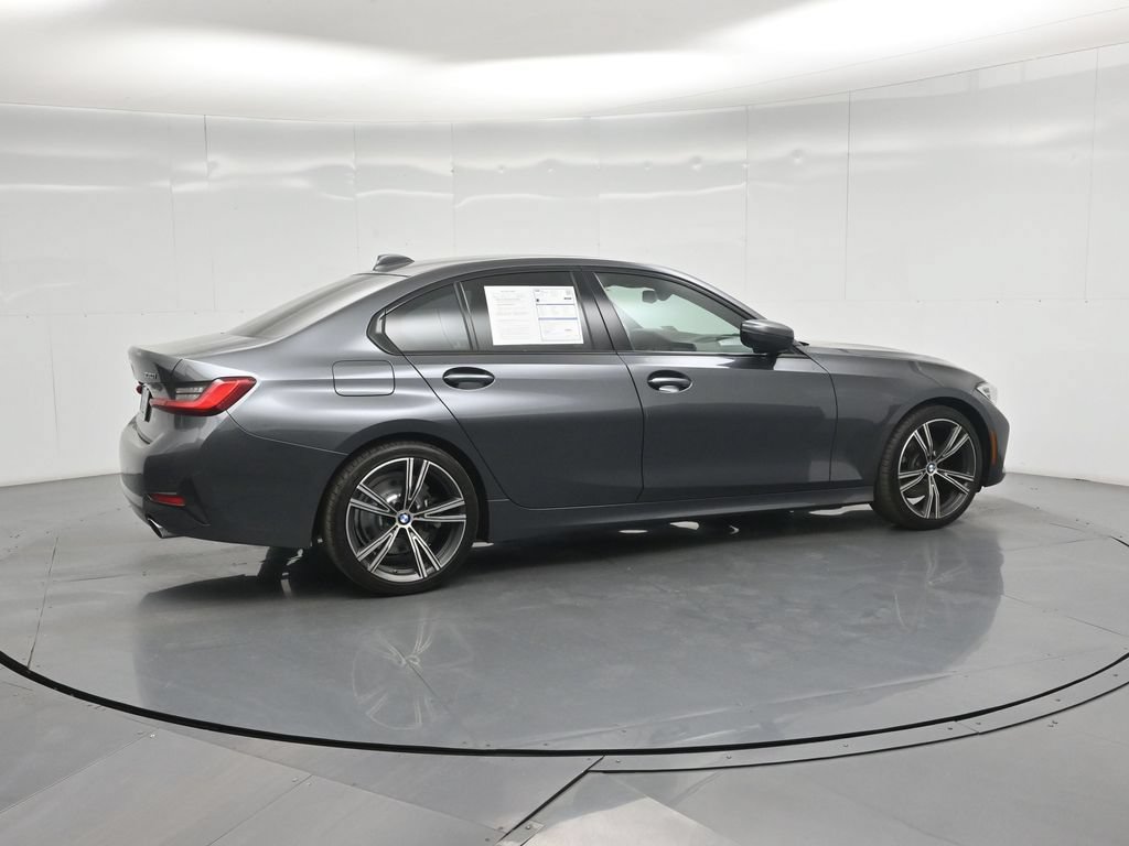 Used 2021 BMW 330i Sedan w/ Convenience Package RWD image 25