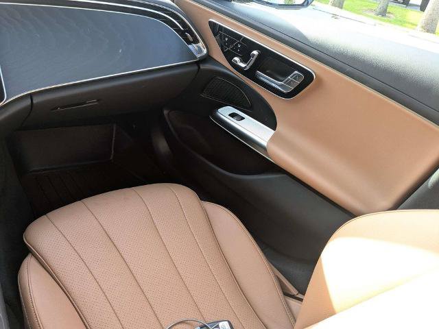 Used 2025 Mercedes-Benz E 450 4MATIC Sedan image 16