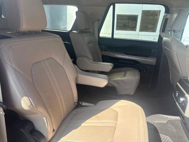 Certified 2023 Ford Expedition Max Limited RWD image 33