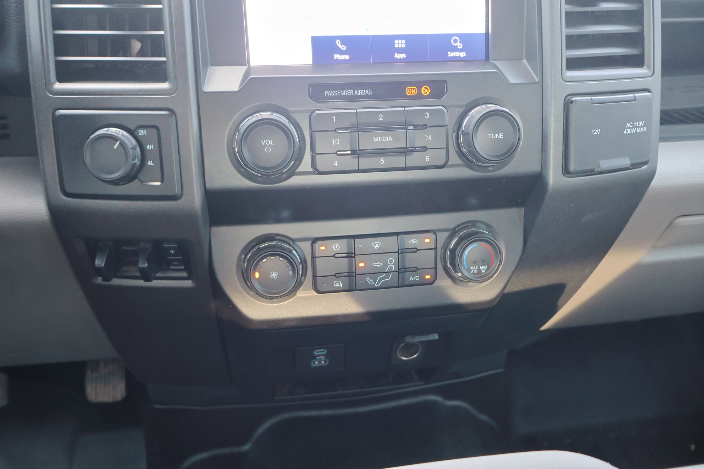 Certified 2022 Ford F450 XL w/ STX Appearance Package image 26