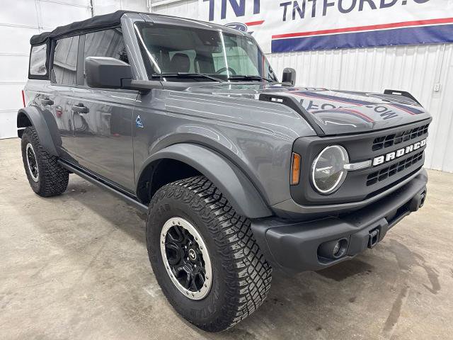 Certified 2022 Ford Bronco Black Diamond w/ Sasquatch Package AWD/4WD image 2