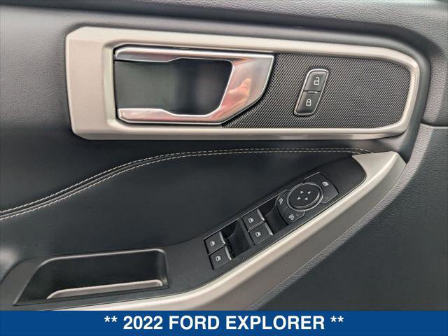 Certified 2022 Ford Explorer XLT image 11