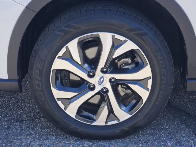 Used 2022 Subaru Outback Limited AWD/4WD image 19