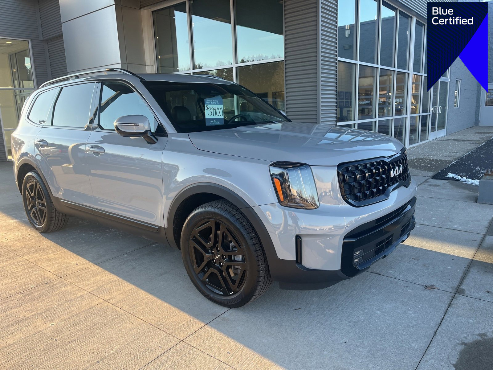Used 2024 Kia Telluride SX X-Line image 1