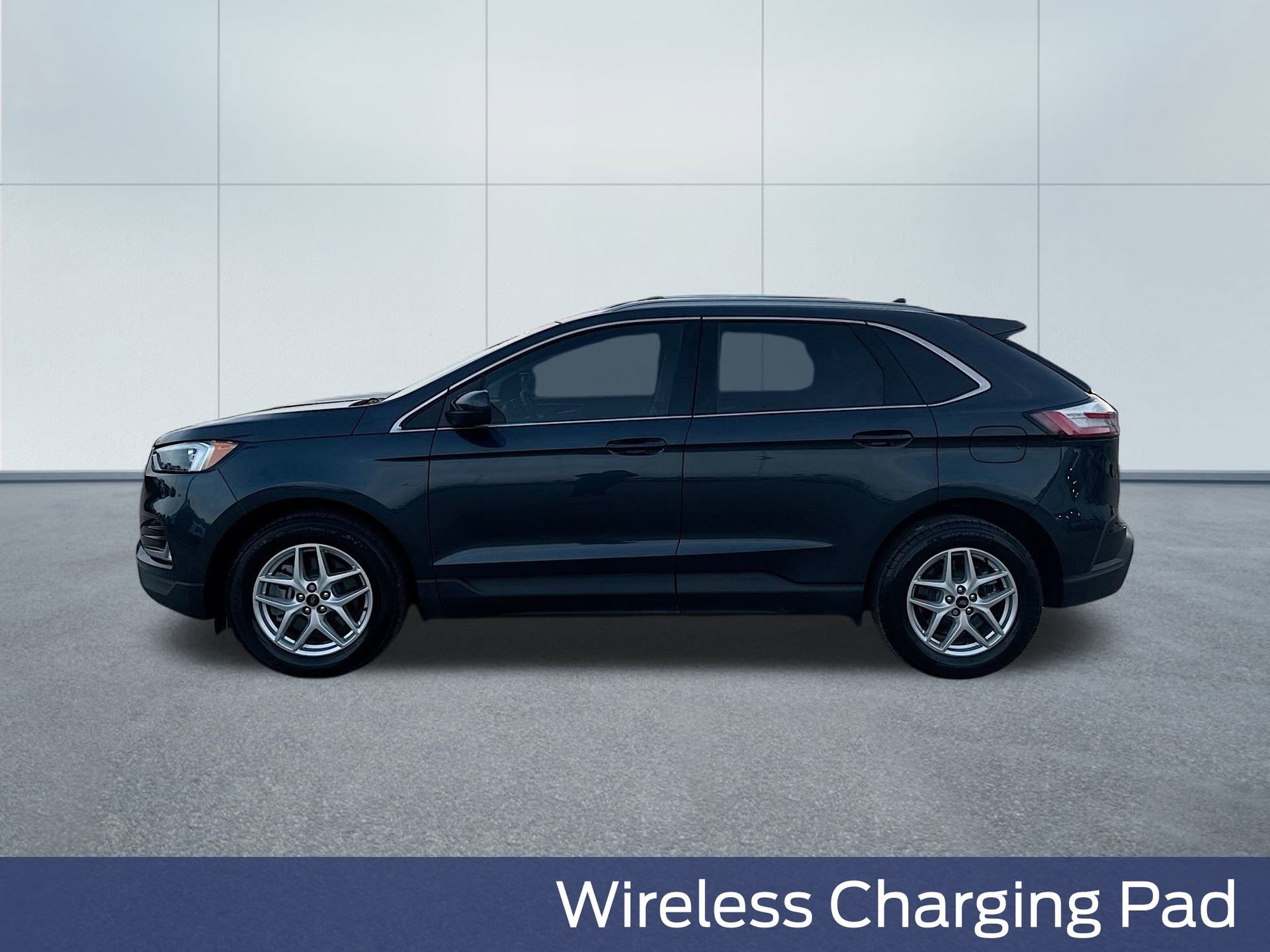 Certified 2024 Ford Edge SEL w/ Convenience Package image 12
