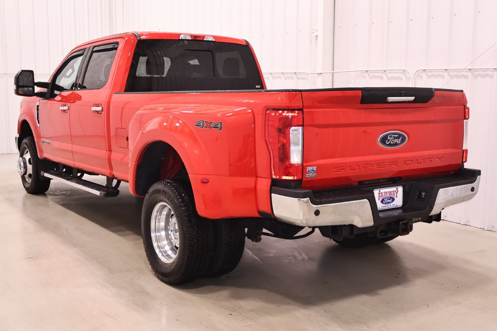 Certified 2019 Ford F350 XLT w/ XLT Premium Package AWD/4WD image 8