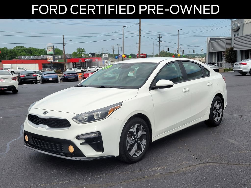 Used 2019 Kia Forte LXS FWD image 2