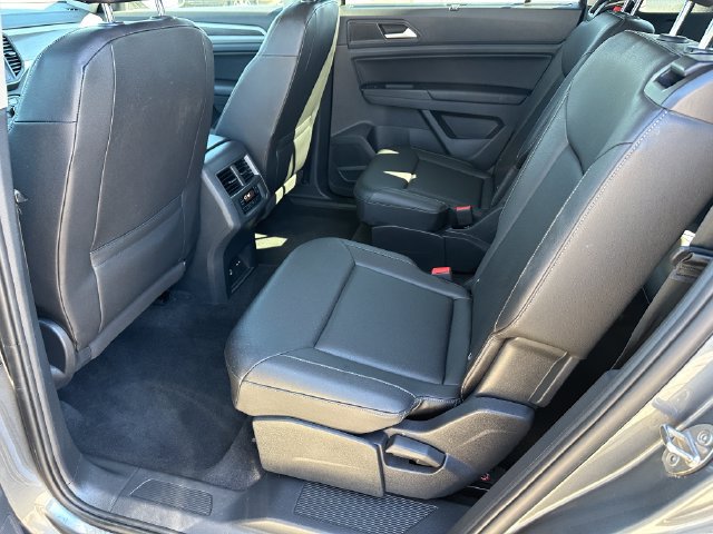 Used 2020 Volkswagen Atlas SE w/ Towing Package AWD/4WD image 14