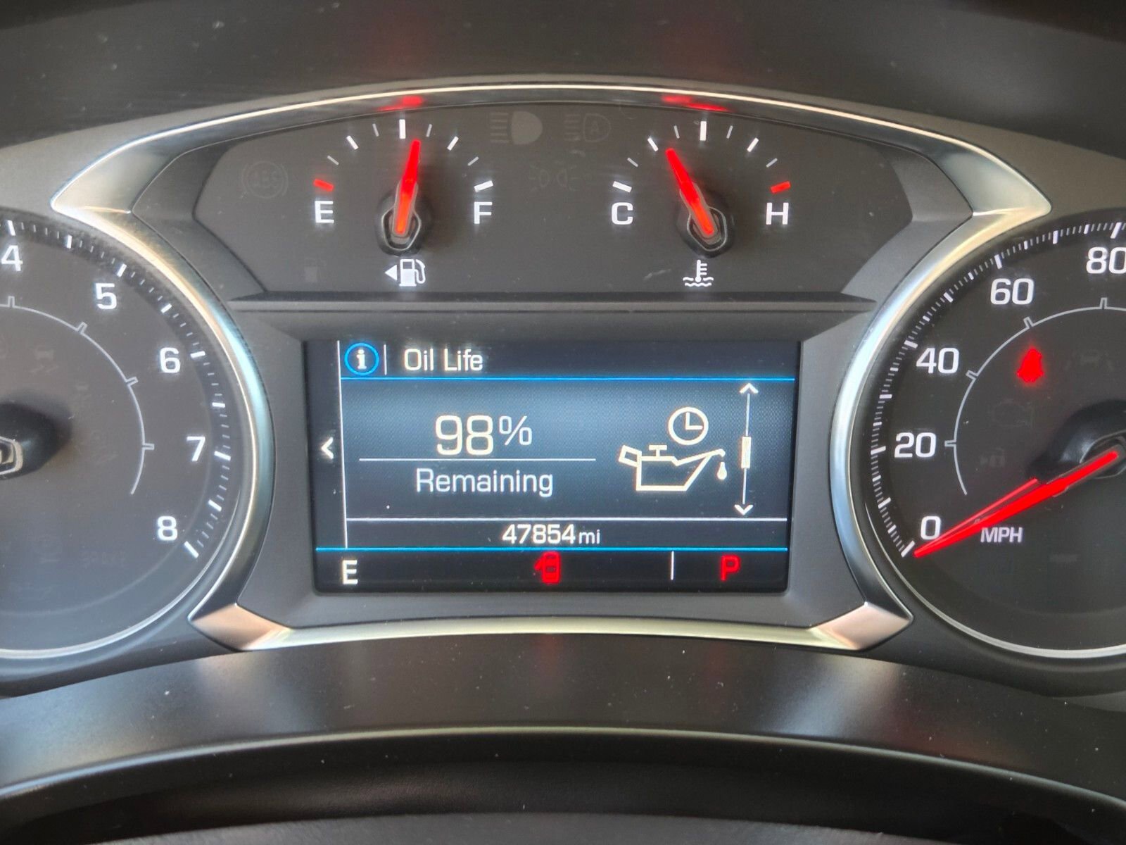 Used 2024 GMC Terrain SLE FWD image 19