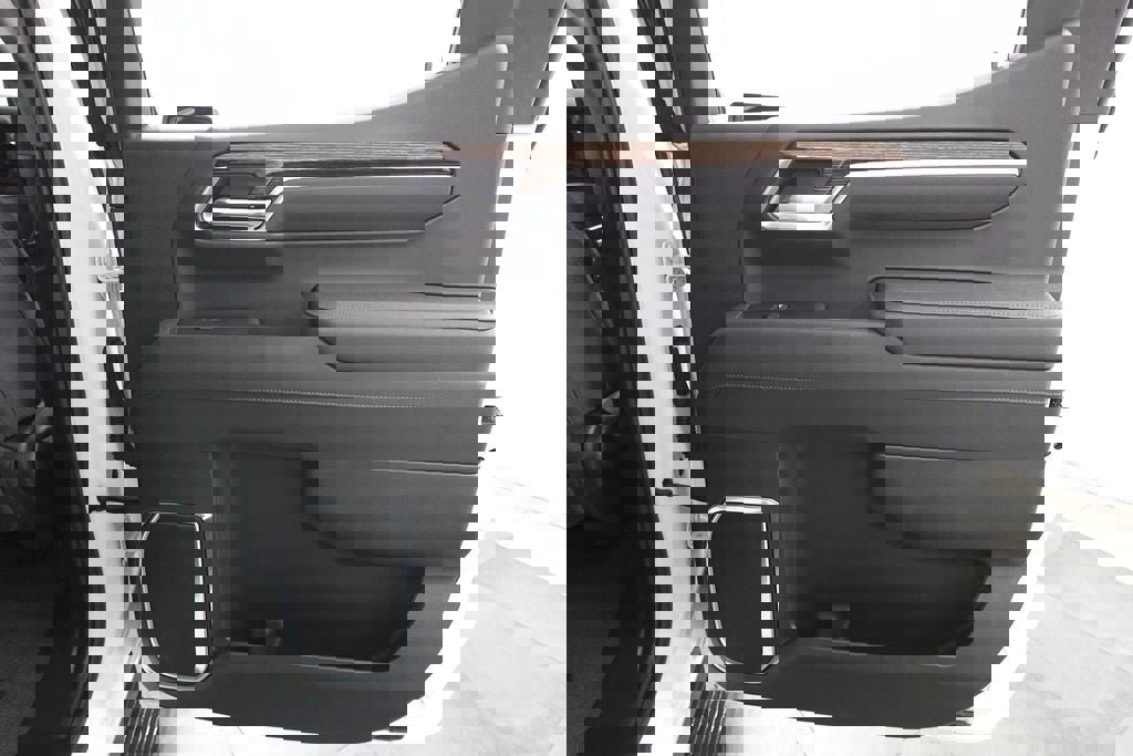 Used 2025 GMC Sierra 1500 Elevation w/ X31 Off-Road Package image 28