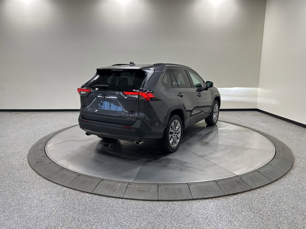 Used 2023 Toyota RAV4 XLE Premium AWD/4WD image 7