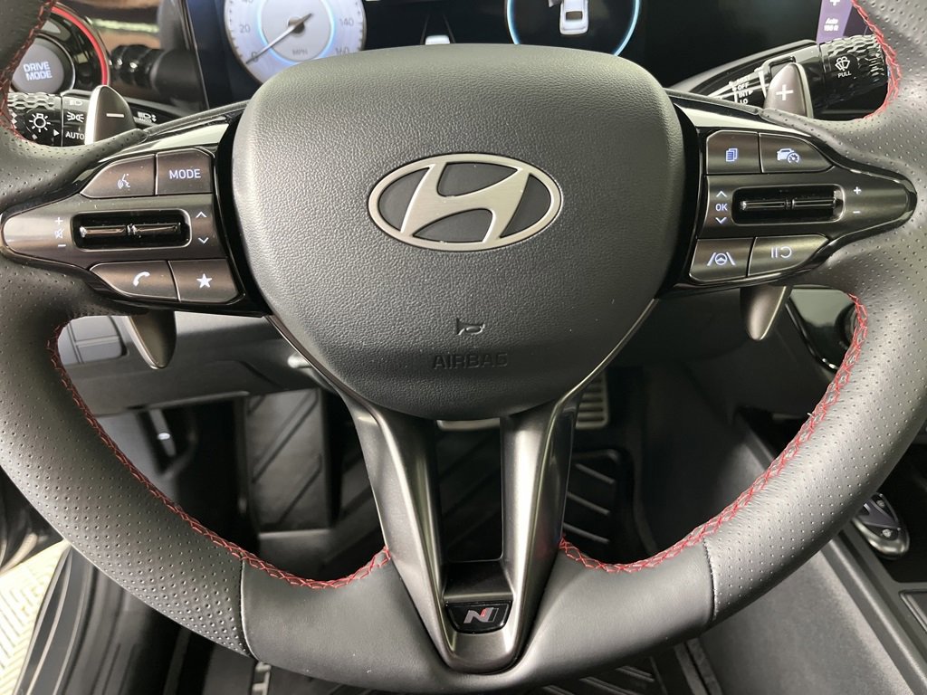 Used 2025 Hyundai Elantra N Line image 16