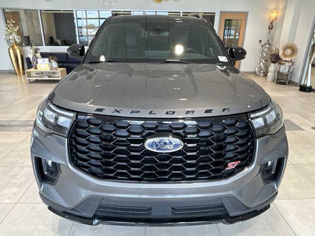 Certified 2025 Ford Explorer ST w/ Sun And Sound Package AWD/4WD image 8