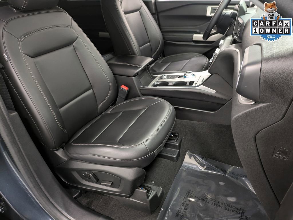 Certified 2023 Ford Explorer XLT w/ Equipment Group 202A AWD/4WD image 30
