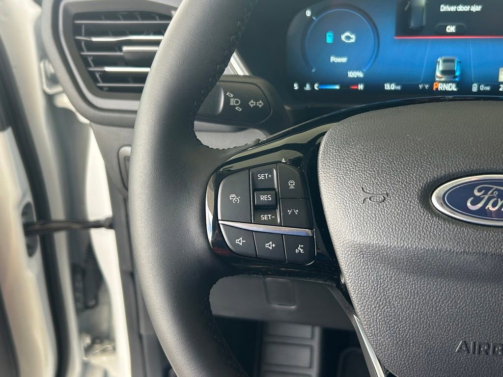 Certified 2024 Ford Escape SE w/ PHEV Premium Package FWD image 40
