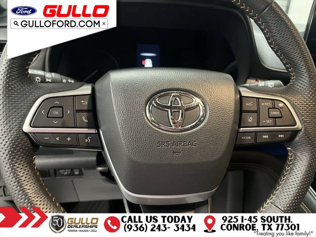 Used 2024 Toyota Sienna XLE Woodland Edition AWD/4WD image 25