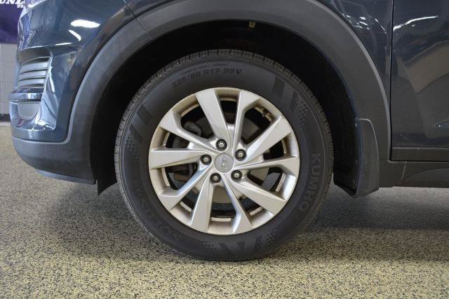 Used 2019 Hyundai Tucson Value AWD/4WD image 11