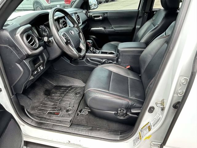 Used 2017 Toyota Tacoma TRD Pro AWD/4WD image 17