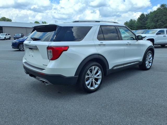 Certified 2022 Ford Explorer Platinum w/ Equipment Group 601A AWD/4WD image 4