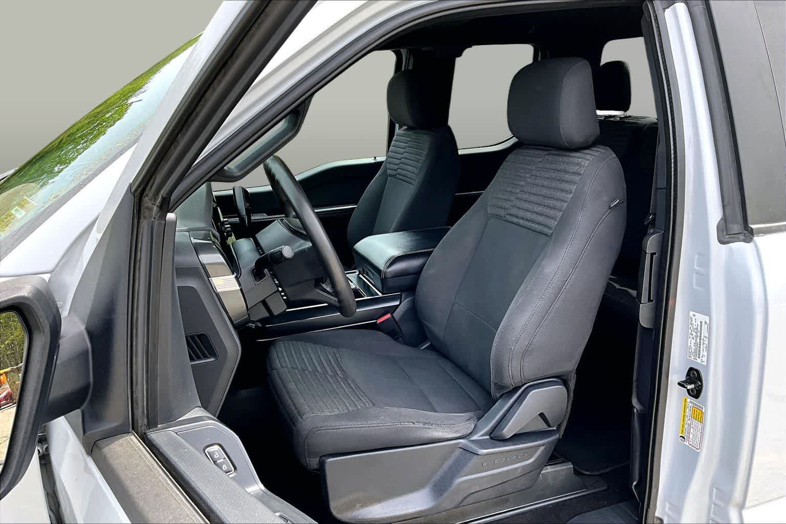 Certified 2022 Ford F150 XL w/ STX Appearance Package AWD/4WD image 9