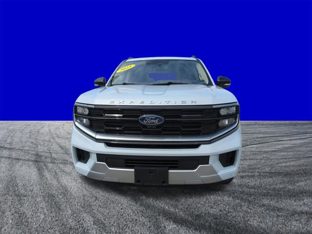 Certified 2025 Ford Expedition Platinum w/ Driver's Package image 9
