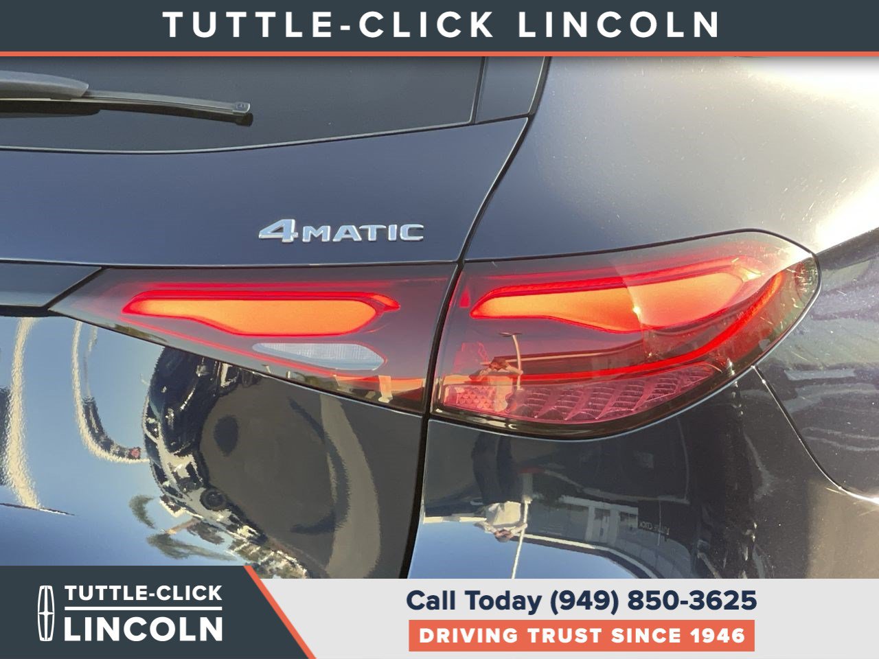 Used 2024 Mercedes-Benz GLC 300 4MATIC image 12