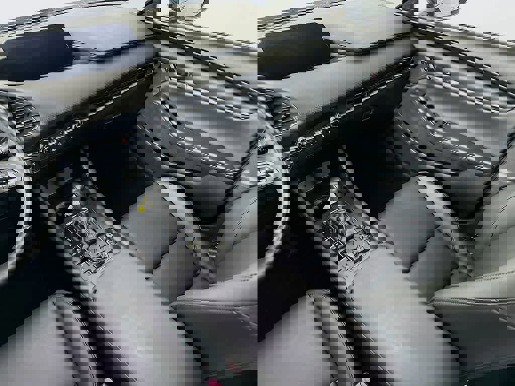 Used 2021 MAZDA MAZDA3 s image 14