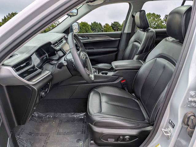 Used 2024 Jeep Grand Cherokee Limited 4xe AWD/4WD image 14