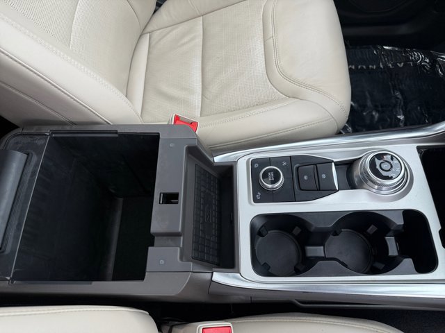 Certified 2024 Ford Explorer Platinum w/ Technology Package image 29