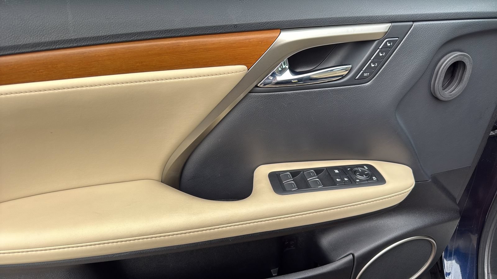 Used 2021 Lexus RX 350 FWD w/ Premium Package image 11