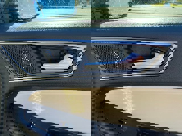 Certified 2021 Ford Edge SEL w/ Cargo Accessory Package image 34