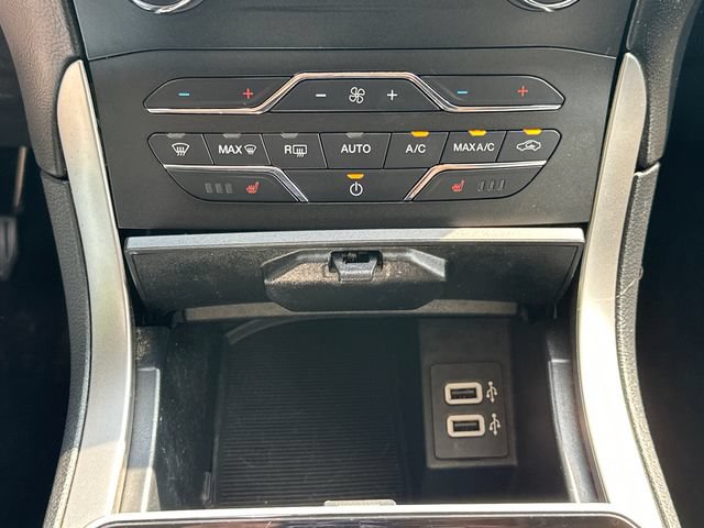 Certified 2020 Ford Edge SEL AWD/4WD image 33