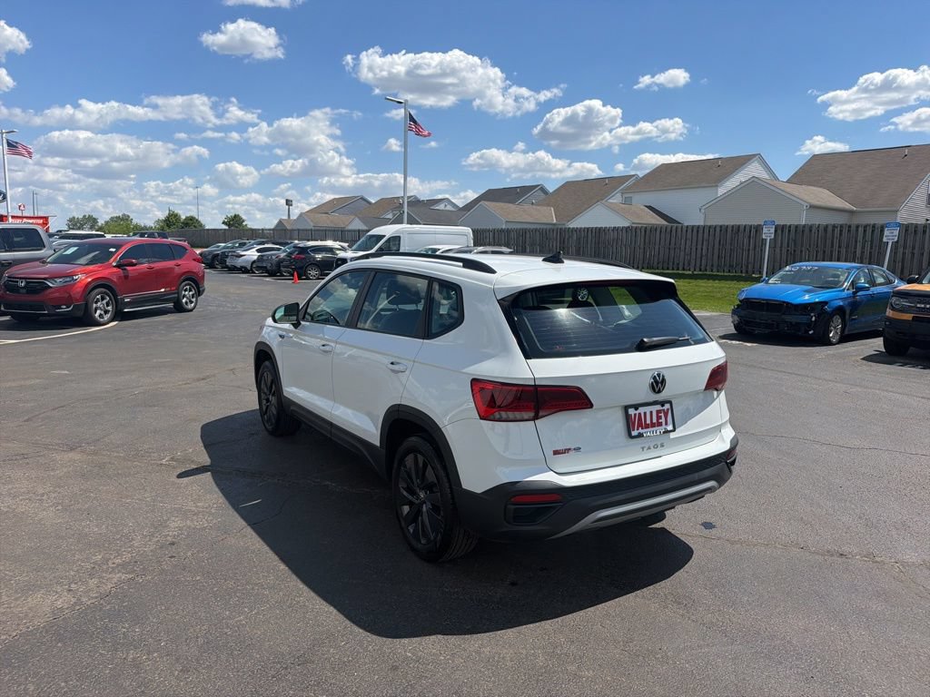 Used 2023 Volkswagen Taos S w/ Driver Assistance Package FWD image 8
