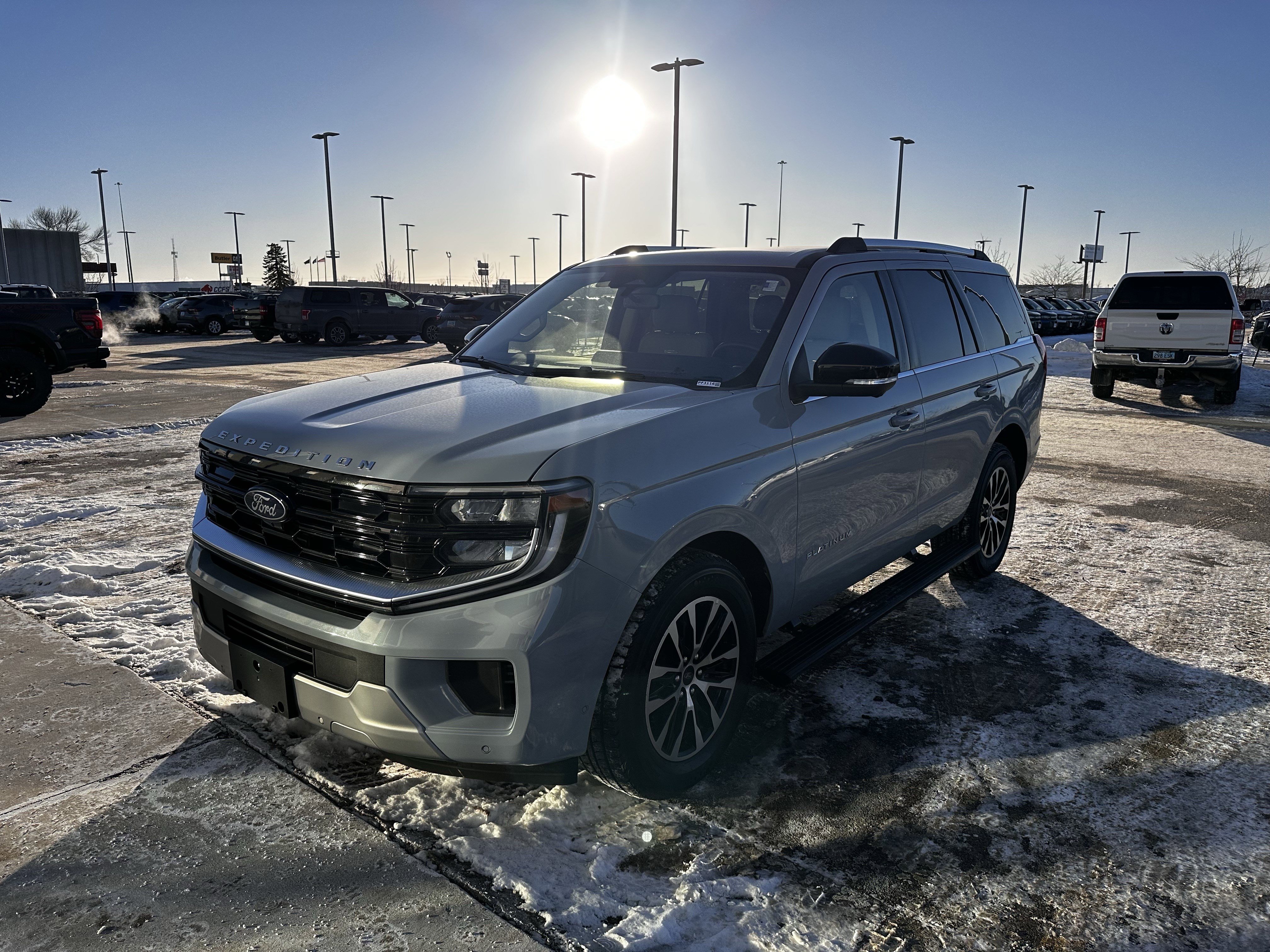 Certified 2025 Ford Expedition Platinum image 4