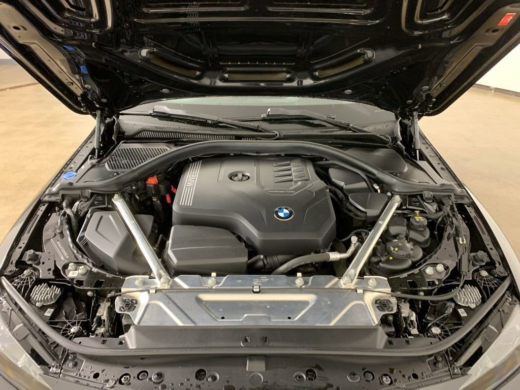 Used 2022 BMW 430i xDrive Convertible w/ M Sport Package AWD/4WD image 35