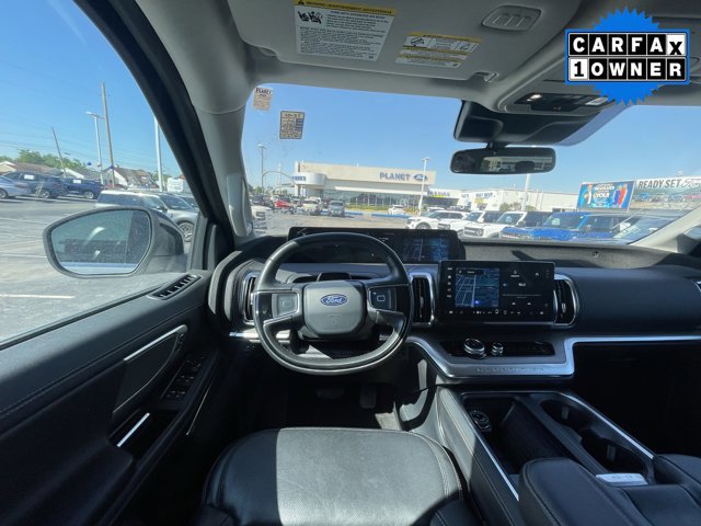 Certified 2025 Ford Expedition Max Platinum AWD/4WD image 5