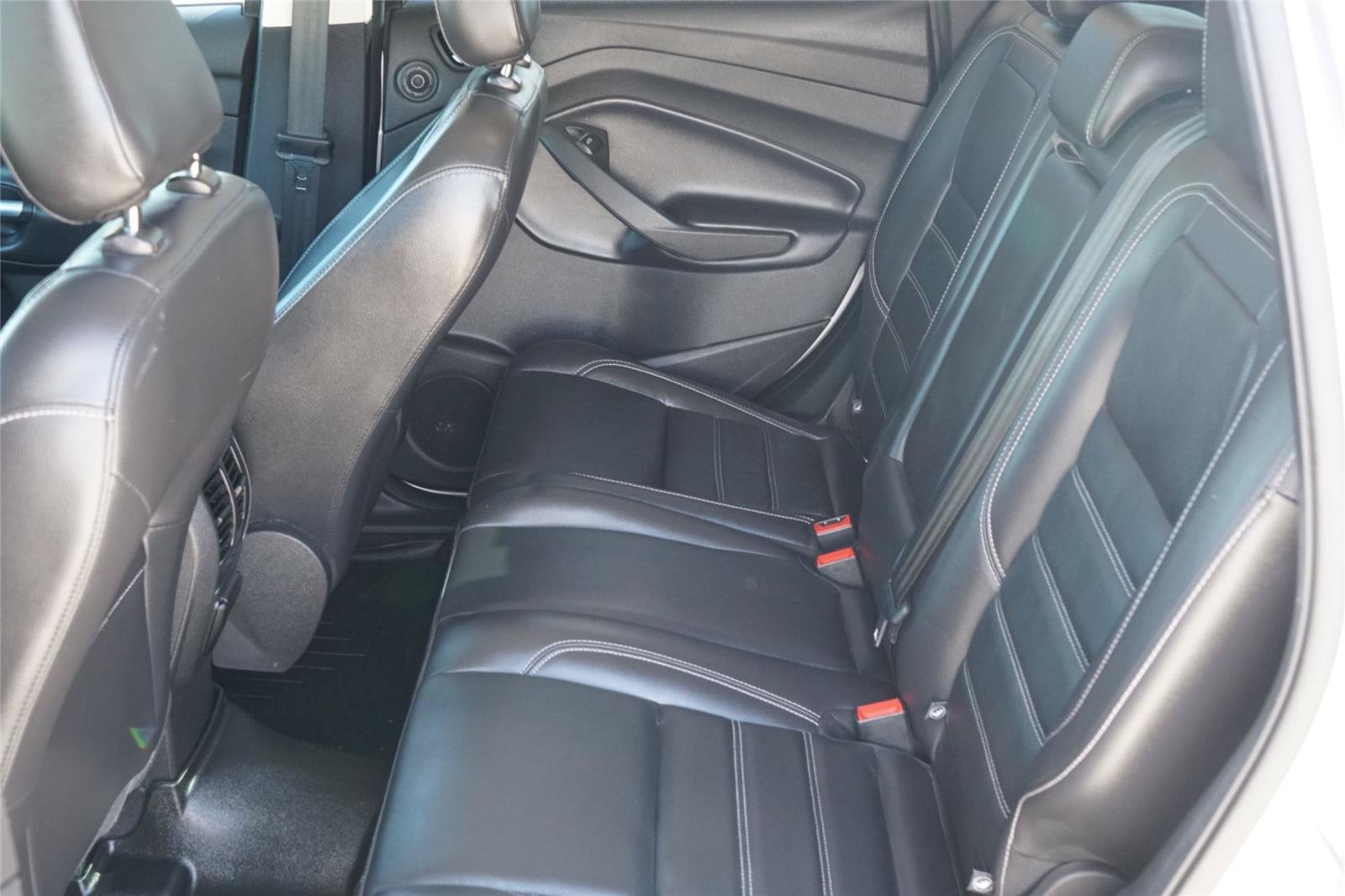 Certified 2019 Ford Escape Titanium FWD image 22