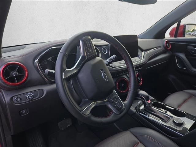 Used 2025 Chevrolet Blazer RS FWD image 10