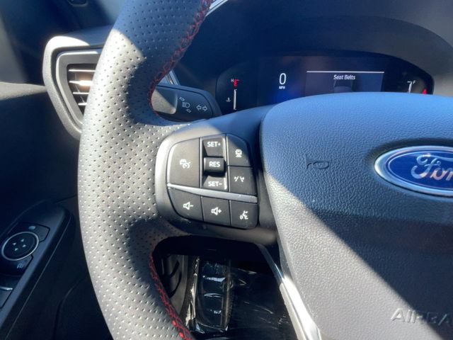 Certified 2024 Ford Escape ST-Line w/ Tech Pack #1 AWD/4WD image 16