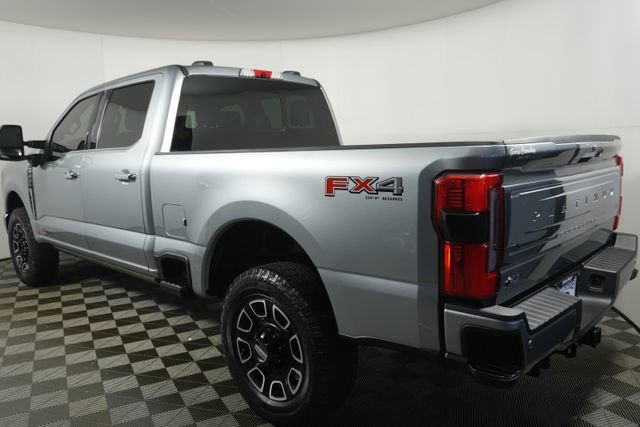 Certified 2024 Ford F250 Platinum image 2