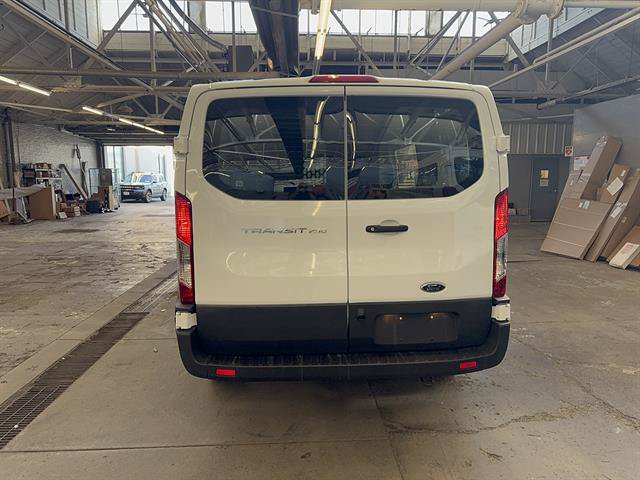 Certified 2025 Ford Transit 250 Low Roof w/ Exterior Upgrade Package RWD image 4