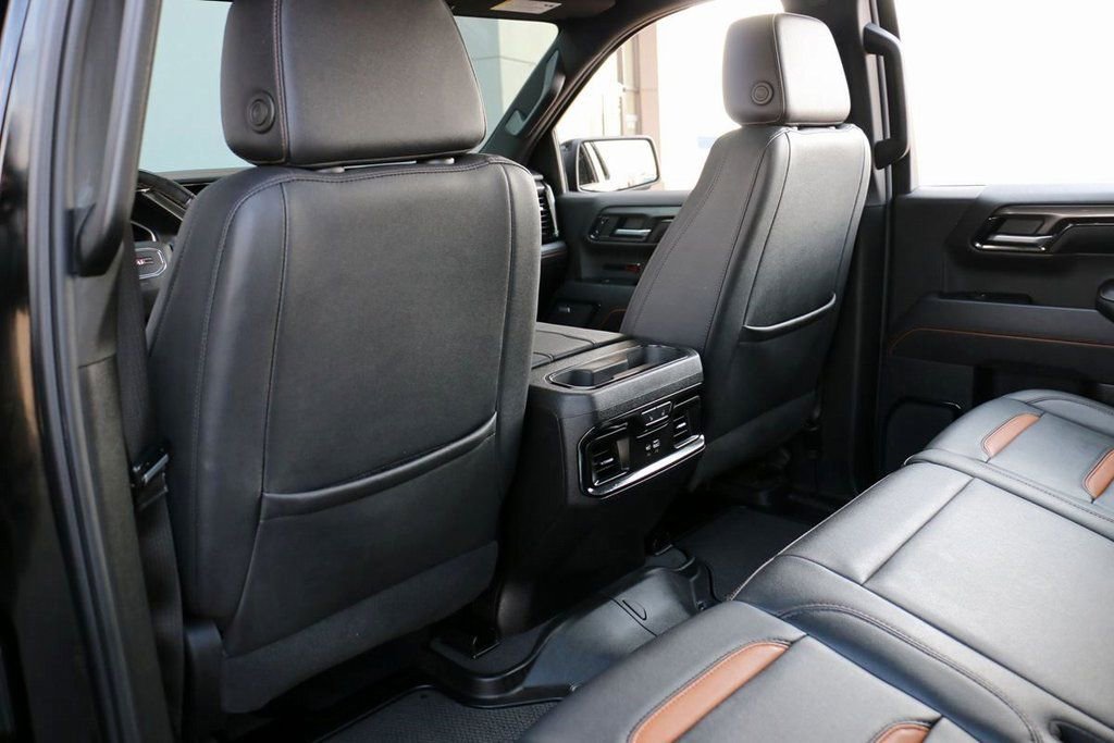 Used 2023 GMC Sierra 1500 AT4 w/ Technology Package image 27