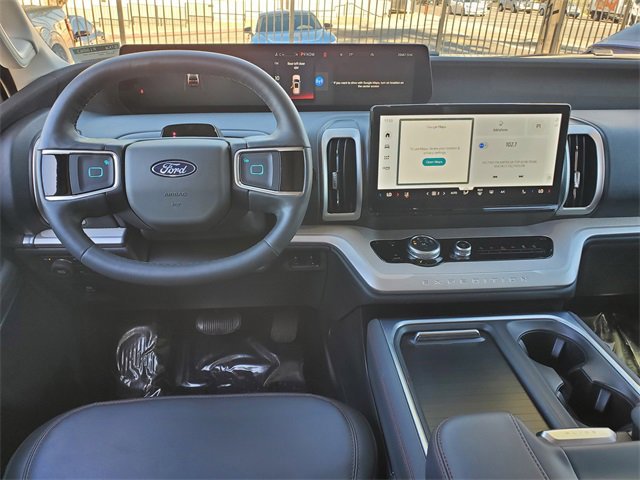 Certified 2025 Ford Expedition Active image 9