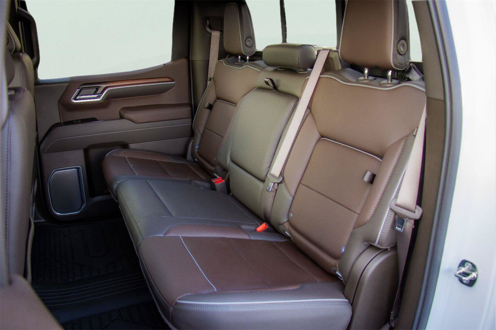 Used 2026 GMC Sierra 1500 Denali AWD/4WD image 10