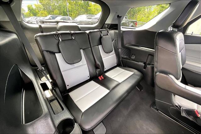 Certified 2022 Ford Explorer XLT w/ Equipment Group 202A RWD image 27