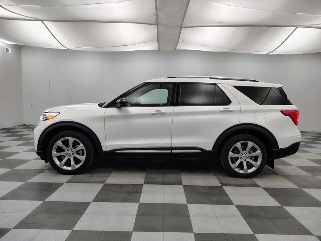 Certified 2020 Ford Explorer Platinum w/ Premium Technology Package AWD/4WD image 7